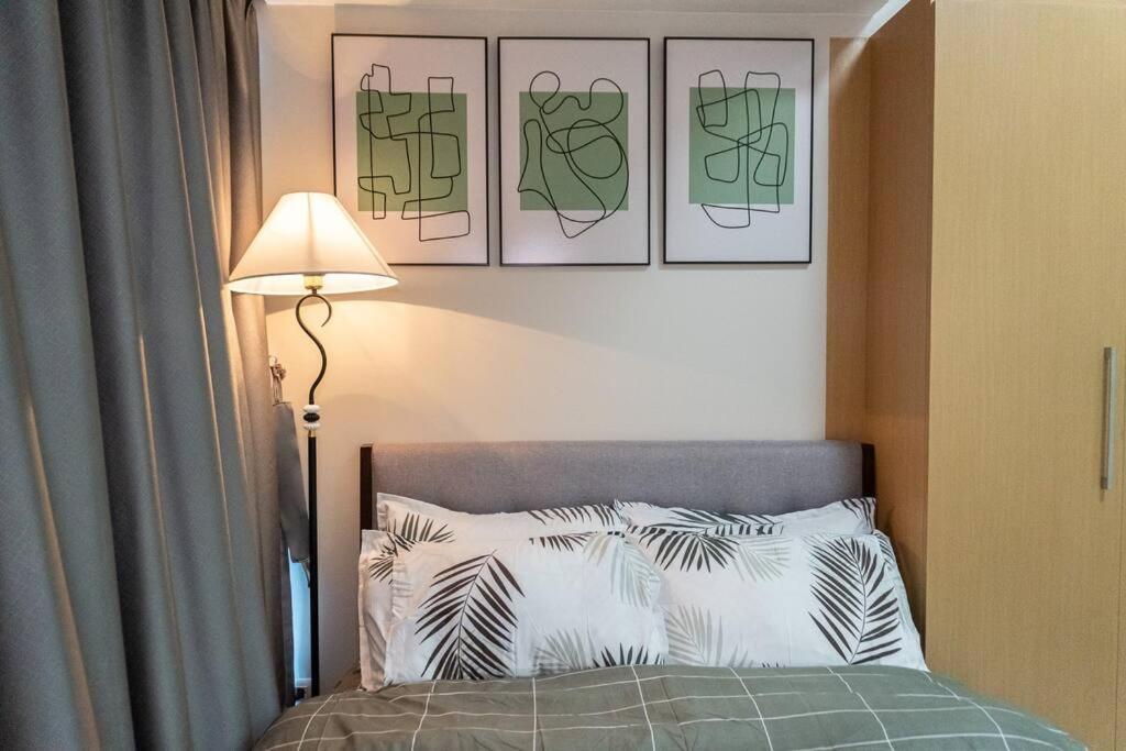 A2J Luxury 2Br Bgc Uptown Suite Near Uptown Mall Manila Dış mekan fotoğraf